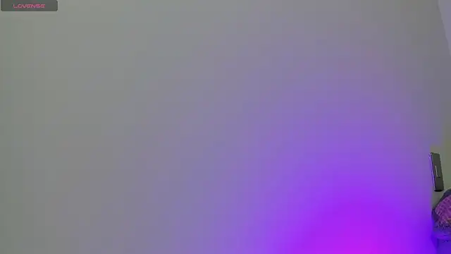 Snapshot of TianaGlow44 chatting on May 12, 2026, 11:16 am TianaGlow44 online show from May 12, 2026, 11:16 am