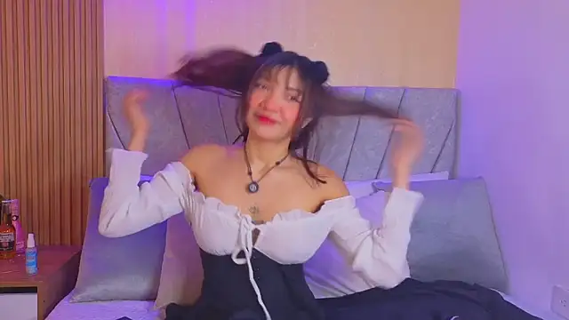 Snapshot of celeste_collins_ chatting on March 30, 2026, 3:41 am celeste collins online show from March 30, 2026, 3:41 am