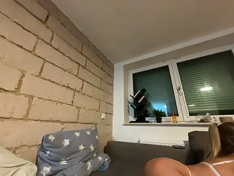 Snapshot of goddesemiiyy chatting on February 8, 2026, 5:32 pm goddesemiiyy online show from February 8, 2026, 5:32 pm