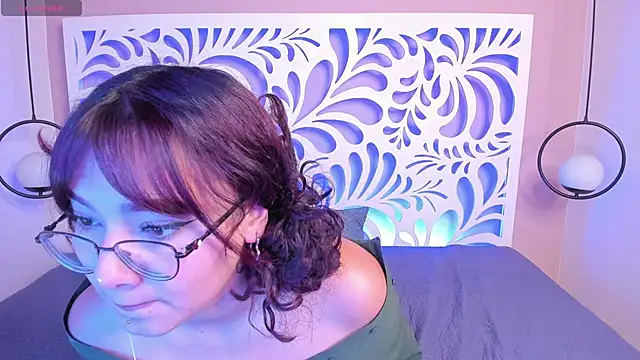 Snapshot of sunny_maya_ chatting on November 29, 2025, 5:40 am sunny maya online show from November 29, 2025, 5:40 am