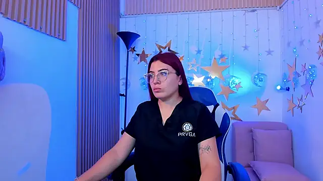 Snapshot of allison_mc chatting on May 5, 2026, 4:04 am allison mc online show from May 5, 2026, 4:04 am