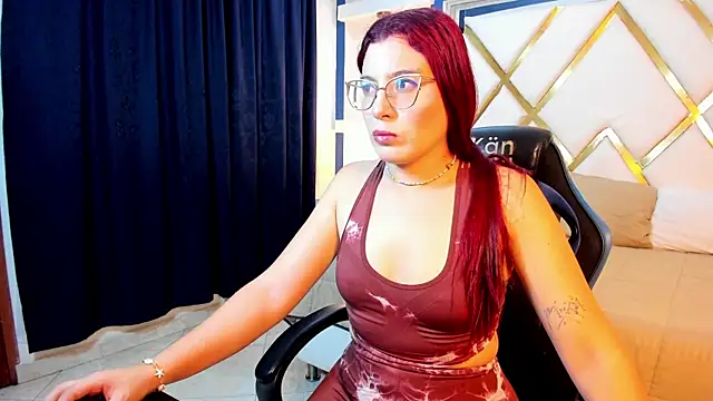 Snapshot of allison_mc chatting on April 19, 2026, 3:51 am allison mc online show from April 19, 2026, 3:51 am
