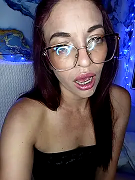 Snapshot of cerecita_anna chatting on May 13, 2026, 1:01 am cerecita anna online show from May 13, 2026, 1:01 am