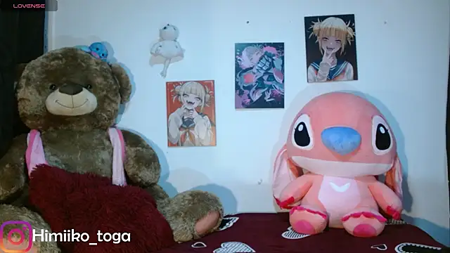 Snapshot of Himiiko_toga chatting on December 16, 2025, 1:32 am Himiiko toga online show from December 16, 2025, 1:32 am