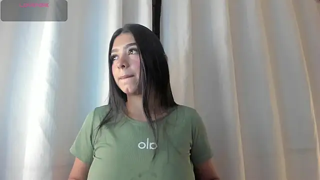 allisonpariss online show from March 28, 2026, 11:44 am