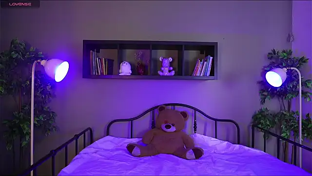 Bayonetta doll online show from December 2, 2025, 12:29 pm