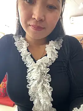 Snapshot of miemie-xx chatting on November 21, 2025, 7:07 am miemie-xx online show from November 21, 2025, 7:07 am