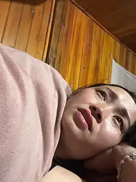 Snapshot of miemie-xx chatting on November 27, 2025, 1:22 pm miemie-xx online show from November 27, 2025, 1:22 pm