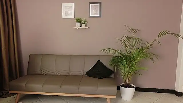 ZahraMilf online show from December 21, 2025, 11:45 am