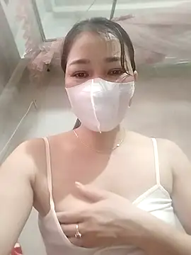 ladzy sexy online show from November 7, 2025, 5:45 am