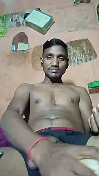 Snapshot of BiggerDickGuy chatting on November 28, 2025, 6:08 pm BiggerDickGuy online show from November 28, 2025, 6:08 pm