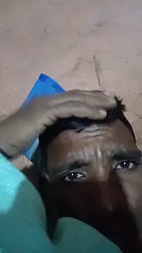 Snapshot of BiggerDickGuy chatting on November 10, 2025, 9:53 pm BiggerDickGuy online show from November 10, 2025, 9:53 pm