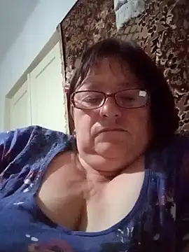 Snapshot of MilaCold5443 chatting on April 28, 2026, 2:27 am MilaCold5443 online show from April 28, 2026, 2:27 am