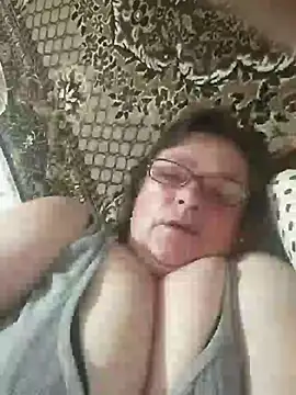 Snapshot of MilaCold5443 chatting on June 11, 2026, 2:53 am MilaCold5443 online show from June 11, 2026, 2:53 am