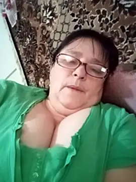 Snapshot of MilaCold5443 chatting on February 6, 2026, 8:32 am MilaCold5443 online show from February 6, 2026, 8:32 am