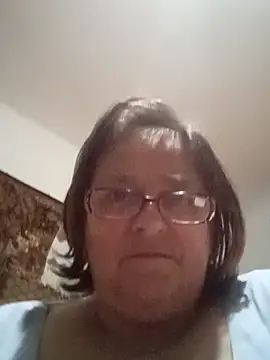 Snapshot of MilaCold5443 chatting on December 21, 2025, 7:21 am MilaCold5443 online show from December 21, 2025, 7:21 am