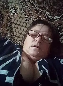 Snapshot of MilaCold5443 chatting on December 18, 2025, 4:17 am MilaCold5443 online show from December 18, 2025, 4:17 am