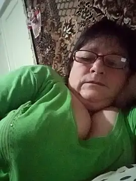 Snapshot of MilaCold5443 chatting on February 18, 2026, 5:05 am MilaCold5443 online show from February 18, 2026, 5:05 am