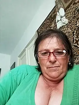 Snapshot of MilaCold5443 chatting on May 26, 2026, 12:25 pm MilaCold5443 online show from May 26, 2026, 12:25 pm
