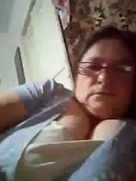 MilaCold5443 online show from November 29, 2025, 5:40 am