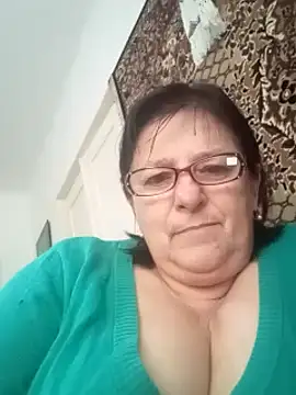 Snapshot of MilaCold5443 chatting on February 20, 2026, 8:49 am MilaCold5443 online show from February 20, 2026, 8:49 am