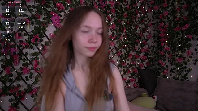 Petite Polly online show from February 11, 2026, 6:08 pm