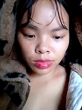 hello-cute online show from October 14, 2025, 4:02 am