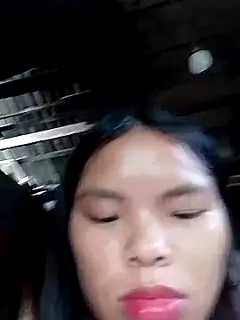 hello-cute online show from October 10, 2025, 1:17 am