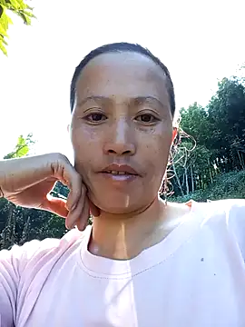 jerry-xx online show from December 1, 2025, 2:45 am