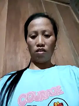 jerry-xx online show from November 5, 2025, 8:50 am