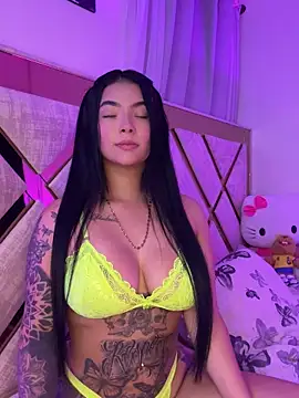 Snapshot of Kiity- chatting on October 21, 2025, 4:56 am Kiity- online show from October 21, 2025, 4:56 am