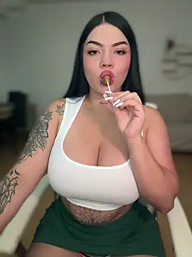 dulcemarianh  online show from July 8, 2026, 3:08 am
