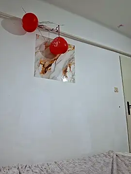 Nika aa online show from February 11, 2026, 2:17 pm