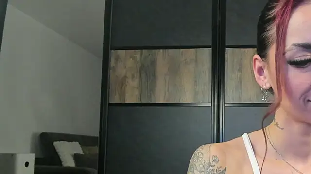 Snapshot of JacquelineHex chatting on January 14, 2026, 3:54 am JacquelineHex online show from January 14, 2026, 3:54 am