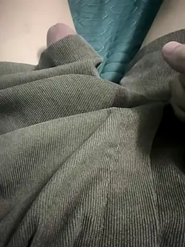 Snapshot of Showciu chatting on October 27, 2025, 9:05 pm Showciu online show from October 27, 2025, 9:05 pm