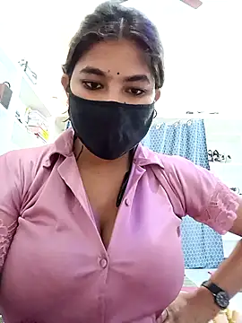 Snapshot of Hot_radhaji chatting on April 14, 2026, 4:01 pm Hot radhaji online show from April 14, 2026, 4:01 pm