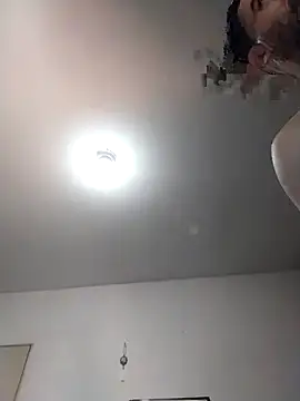 Snapshot of Rassa01 chatting on October 21, 2025, 4:28 pm Rassa01 online show from October 21, 2025, 4:28 pm