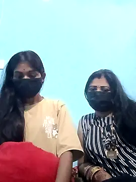 Snapshot of samaya-Neha chatting on October 13, 2025, 7:10 am samaya-Neha online show from October 13, 2025, 7:10 am