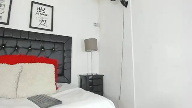 sheryl0720 online show from October 8, 2025, 7:47 pm