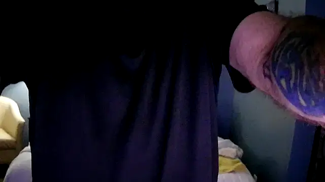 Snapshot of Fuck-Buddy-4U chatting on October 7, 2025, 5:14 pm Fuck-Buddy-4U online show from October 7, 2025, 5:14 pm