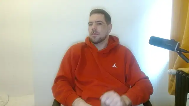 Snapshot of chibrax918 chatting on February 6, 2026, 9:27 am chibrax918 online show from February 6, 2026, 9:27 am