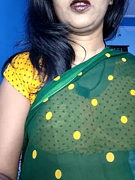 Snapshot of Janu-hasena chatting on March 9, 2026, 5:49 pm Janu-hasena online show from March 9, 2026, 5:49 pm