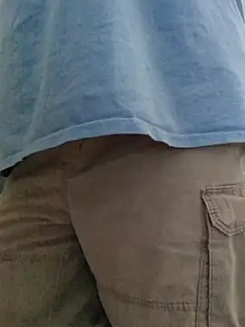 Snapshot of Lifewithcno chatting on April 16, 2026, 1:23 pm Lifewithcno online show from April 16, 2026, 1:23 pm