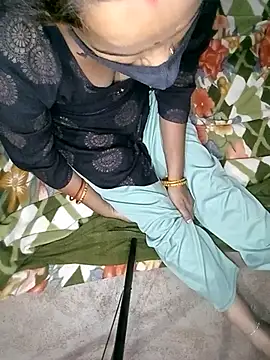 Sexy Riya Bhabhi online show from November 5, 2025, 5:38 pm