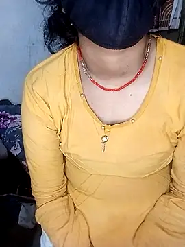 Sexy Riya Bhabhi online show from November 10, 2025, 1:54 am
