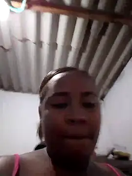 Snapshot of NaomiGrace_ chatting on October 14, 2025, 5:02 pm NaomiGrace online show from October 14, 2025, 5:02 pm