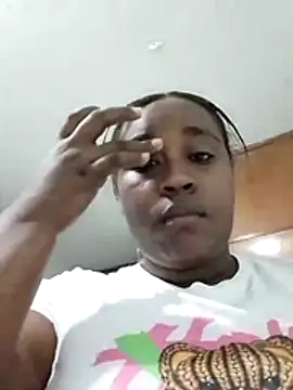 NaomiGrace  online show from November 17, 2025, 10:52 am