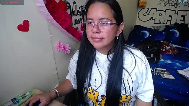 Snapshot of Miss__kendra_ chatting on April 16, 2026, 3:57 pm Miss kendra online show from April 16, 2026, 3:57 pm
