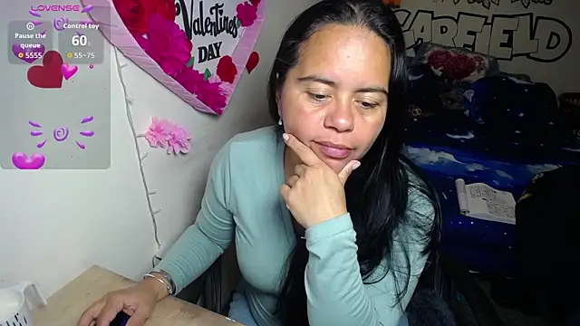 Snapshot of Miss__kendra_ chatting on April 10, 2026, 11:17 am Miss kendra online show from April 10, 2026, 11:17 am