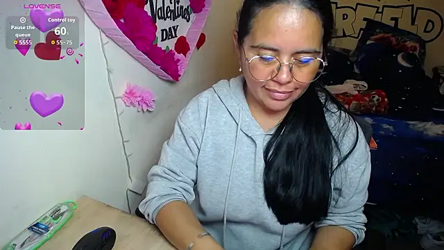Snapshot of Miss__kendra_ chatting on March 28, 2026, 1:06 am Miss kendra online show from March 28, 2026, 1:06 am